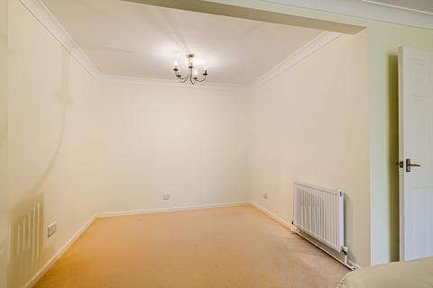 22 Staplegrove, Shoeburyness, Southend-on-sea, SS3 8AQ