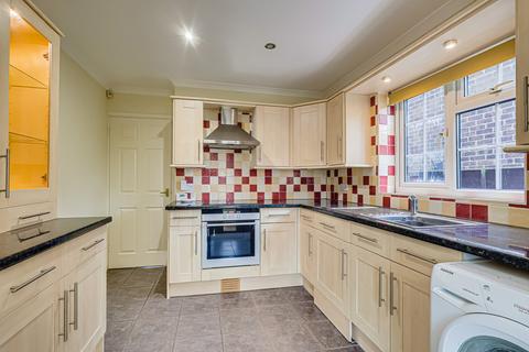 22 Staplegrove, Shoeburyness, Southend-on-sea, SS3 8AQ