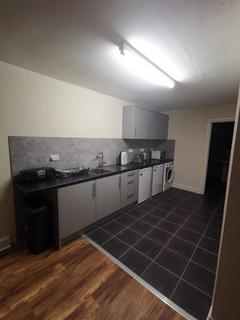 1 bedroom flat to rent, Spring Grove Road, Hounslow TW3