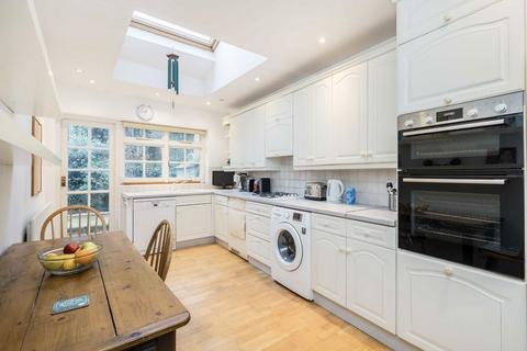 3 bedroom detached house for sale, Green Street, Sunbury-On-Thames TW16