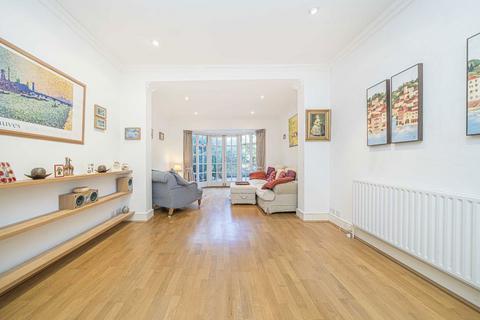 3 bedroom detached house for sale, Green Street, Sunbury-On-Thames TW16