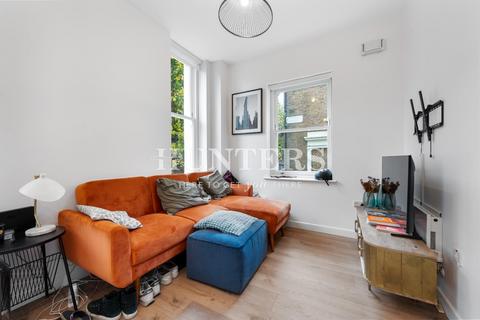 1 bedroom flat for sale, Oxford Road, London