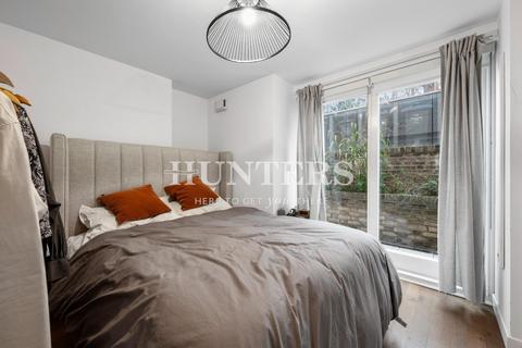 undefined, Oxford Road, Kilburn, London, NW6