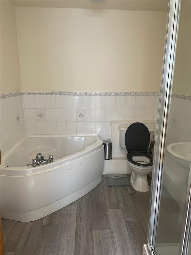 Bathroom.jpeg