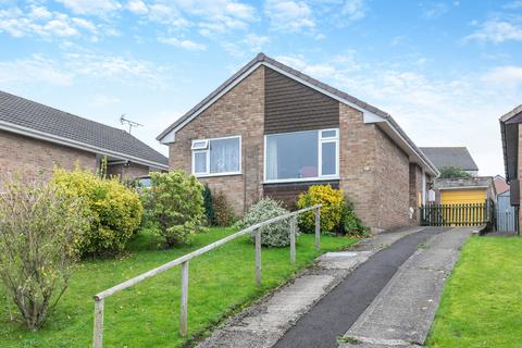 2 bedroom bungalow for sale, Lakeside Avenue, Lydney