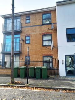 2 bedroom flat to rent, Zurich House, Hatfield Road, London E15