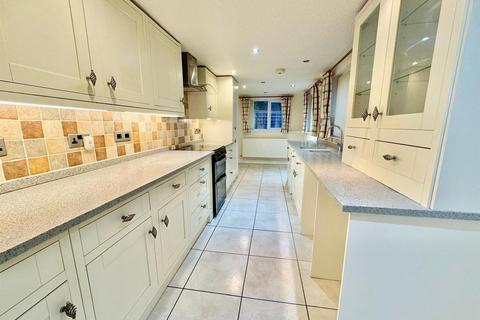 3 bedroom house for sale, John Street, Llanrwst