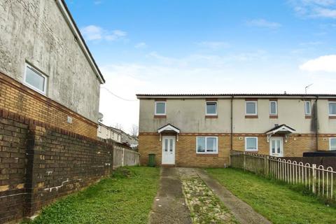 3 bedroom house to rent, Park View, Llanharan, RCT, CF72 9RZ