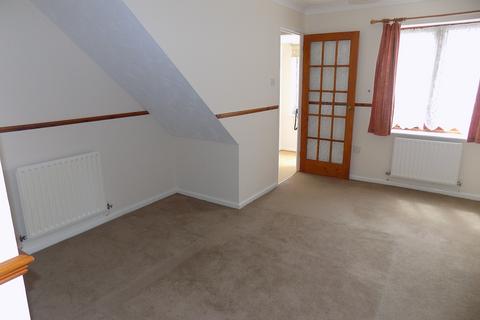 2 bedroom semi-detached house to rent, Larkspur Drive, Marchwood SO40