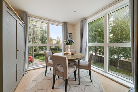 1 bedroom apartment for sale, Aitons House, Brentford TW8