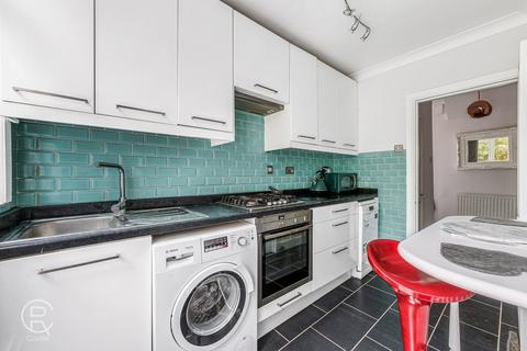 1 bedroom flat for sale, Greenford Avenue, LONDON, W7