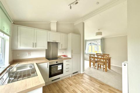 2 bedroom park home for sale, Orchard Bungalows, Crow Piece Lane, Burnham Beeches, Farnham Common