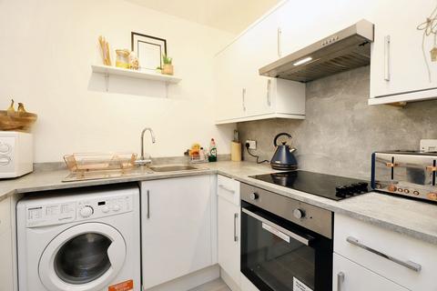 3/2, 3 Apsley Street, Glasgow, G11 7SZ