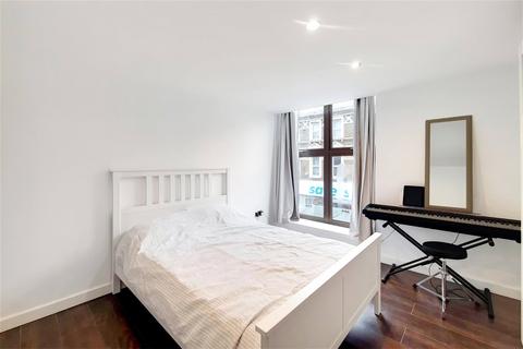 1 bedroom apartment to rent, North End Road, London SW6