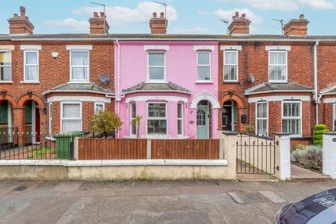 4 bedroom terraced house for sale, Clarence Road, Gorleston