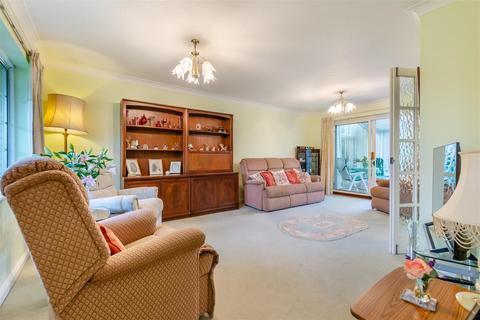 4 bedroom detached house for sale, Lunsford Lane, Larkfield, Aylesford