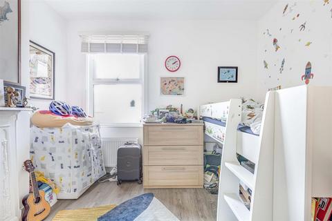 3 bedroom maisonette for sale, Avondale Road, Mortlake, London, SW14