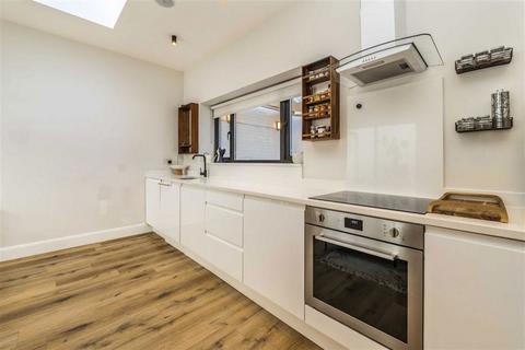 1 bedroom flat for sale, Coldharbour Lane, London SW9