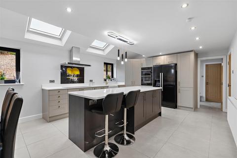 5 bedroom detached house for sale, The Gills, Otley LS21