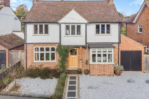 5 bedroom detached house for sale, Gainsborough Avenue, St. Albans, Hertfordshire