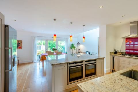 5 bedroom detached house for sale, Gainsborough Avenue, St. Albans, Hertfordshire