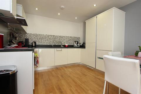 2 bedroom apartment to rent, St James House, Greenwich, SE10  8EN