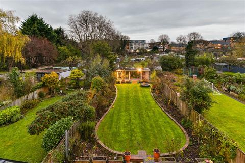 5 bedroom semi-detached house to rent, BANCROFT AVENUE, EAST FINCHLEY, N2