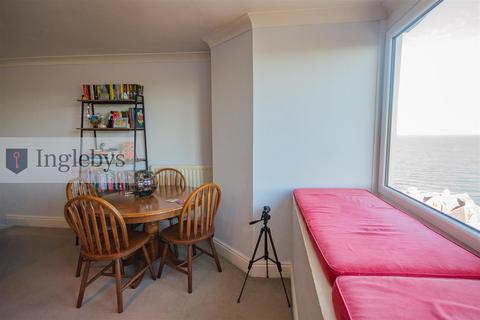 2 bedroom apartment for sale, 17 Marine Parade, Saltburn-By-The-Sea