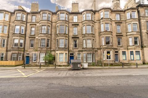 2 bedroom flat to rent, Bowhill Terrace, Edinburgh, EH3