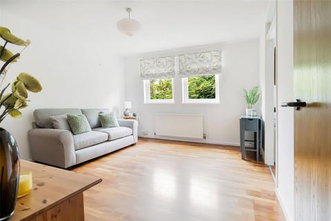 1 bedroom flat to rent, Heriothill Terrace, Edinburgh, Midlothian, EH7