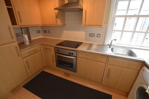 3 bedroom apartment to rent, Jewry Street, Winchester, SO23