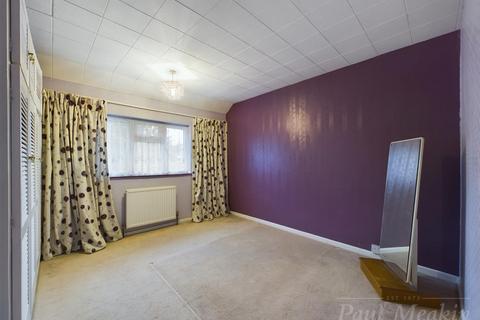 4 Dunley Drive, New Addington, Croydon, CR0 0RY