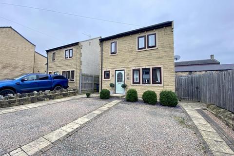 3 bedroom detached house for sale, Johnson Street, Mirfield