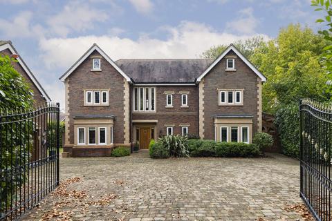 5 bedroom detached house for sale, Druidstone Road, Old St Mellons