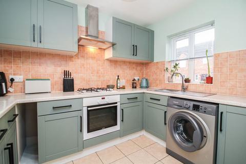 2 bedroom end of terrace house for sale, Biscay Drive, Bristol, Portishead BS20