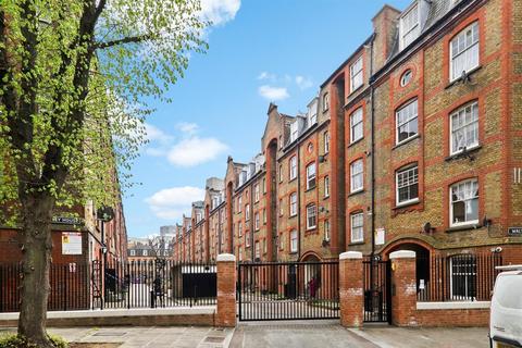 2 bedroom apartment to rent, Old Nichol Street, London E2