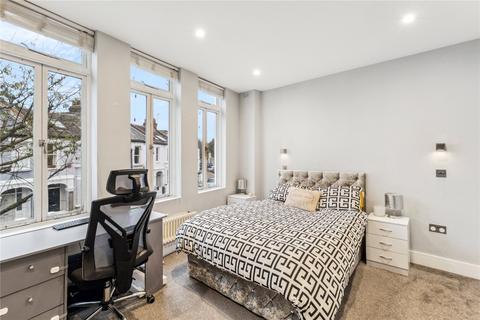 3 bedroom apartment to rent, Stephendale Road, London, SW6