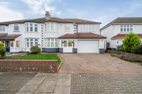 5 bedroom semi-detached house to rent, Grosvenor Road Petts Wood BR5