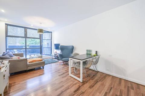 2 bedroom flat for sale, Carmine Wharf, Limehouse, London, E14