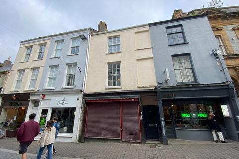 4 bedroom flat to rent, Church Street, Falmouth