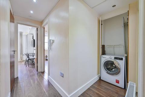 Flat 4, 22 Carburton Street, London, W1W 5AP