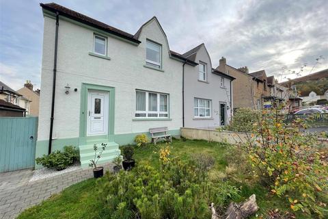 3 bedroom end of terrace house to rent, Back Dykes Terrace, Falkland