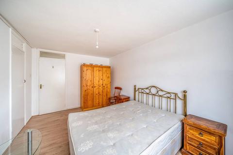 3 bedroom flat to rent, Prospect Ring, East Finchley, London, N2