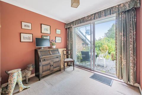 16 Field End, Kings Worthy, Winchester, SO23 7PZ