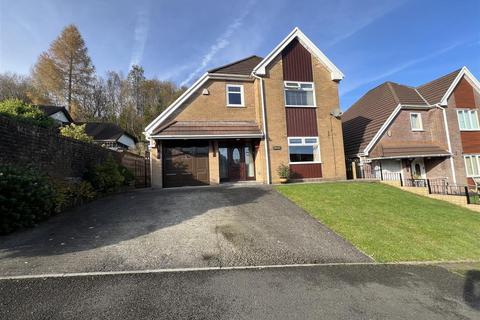 4 bedroom detached house for sale, Heol-Y-Gelli, Aberdare CF44