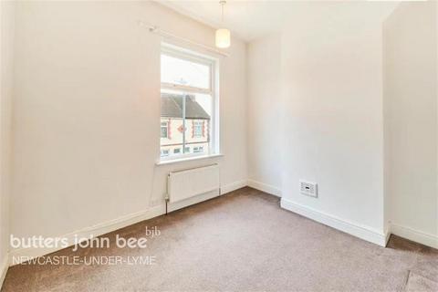 2 bedroom terraced house to rent, Grosvenor Avenue, Oakhill