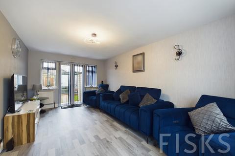 4 bedroom detached house for sale, Zider Pass, Canvey Island, SS8