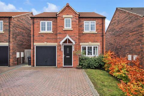 4 bedroom detached house for sale, Olivette Crescent, Thirsk YO7