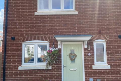 2 bedroom end of terrace house for sale, Hawthorn Way, Paddock Wood, Tonbridge, Kent