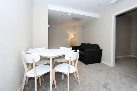 3 bedroom flat to rent, Hyndland Road, Glasgow, G12